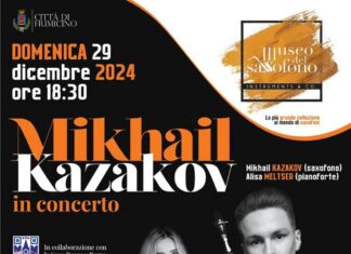 MIKHAIL KAZAKOV in Concerto