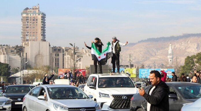 ЕС запускает воздушную операцию по доставке в Сирию срочной гумпомощи