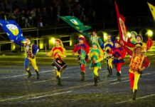 Ансамбль флагоносцев из Италии выступит на фестивале «Спасская башня» в Москве