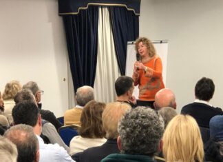 Маринелла Мондаини (Италия): «Я вижу, что люди хотят знать правду о событиях в Донбассе»