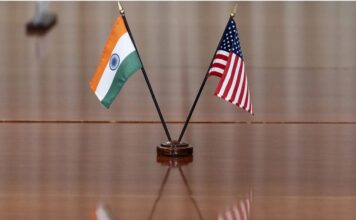 США ввели 50-процентные пошлины против Индии