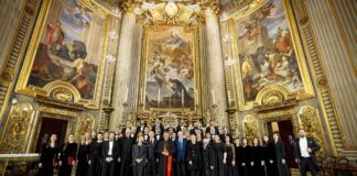 Когда музыка сильнее политики: Московский синодальный хор покорил Рим