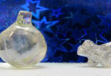 В Архангельской области добыли алмазы в форме елочного шара и щенка