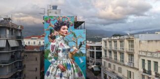 Гигантский мурал в Греции с величайшей оперной певицей признан лучшим в мире