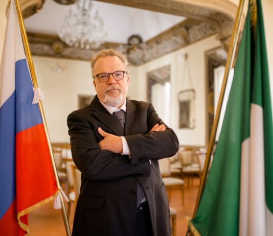 Итальянский благотворитель сравнил удар по иранской школе с трагедией в Беслане