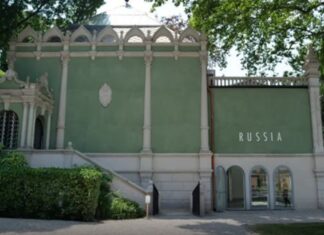 Россия возвращается на биеннале в Венеции после многолетнего перерыва