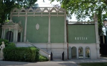 Россия возвращается на биеннале в Венеции после многолетнего перерыва