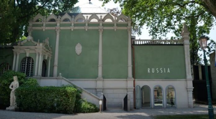 Россия возвращается на биеннале в Венеции после многолетнего перерыва