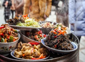 Названы самые вкусные города мира 2026 для любителей гастрономического туризма