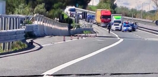 Гигантский оползень разделил Италию на две части вдоль Адриатического побережья